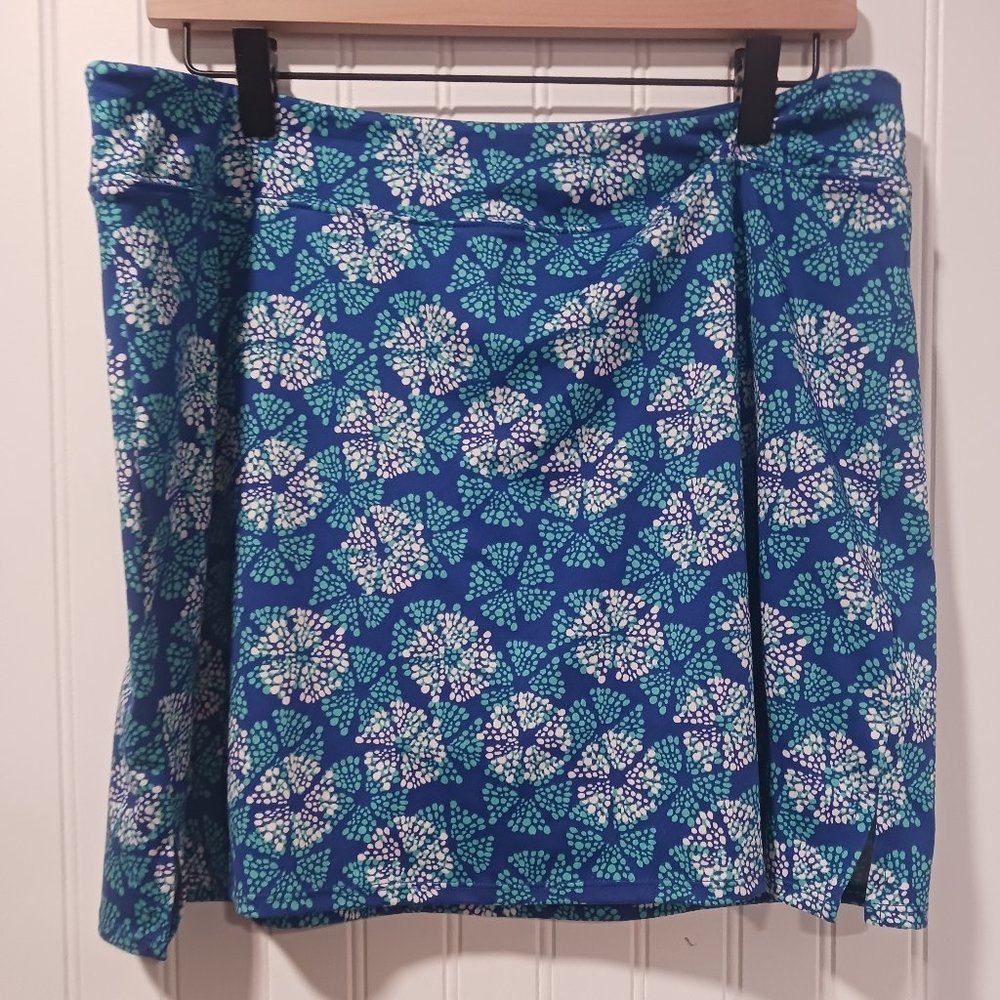 Tranquility Large Skort Workout Skirt Shorts Blue Geometric Floral